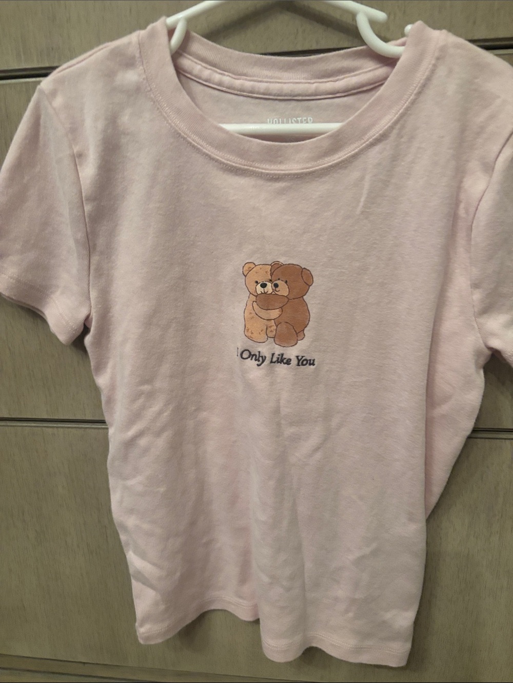 Hollister Pale Pink Teddy Bear Graphic Tee XS